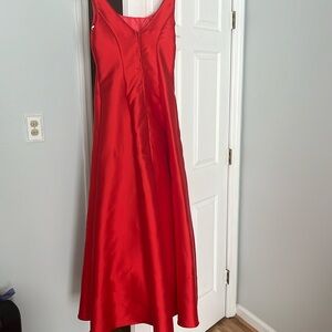 B. Darlin gown